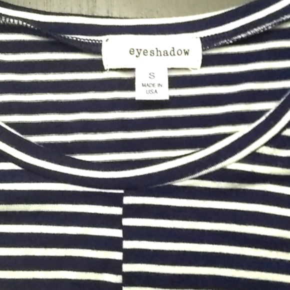 ✨Eyeshadow Twist Front Top - Picture 3 of 6